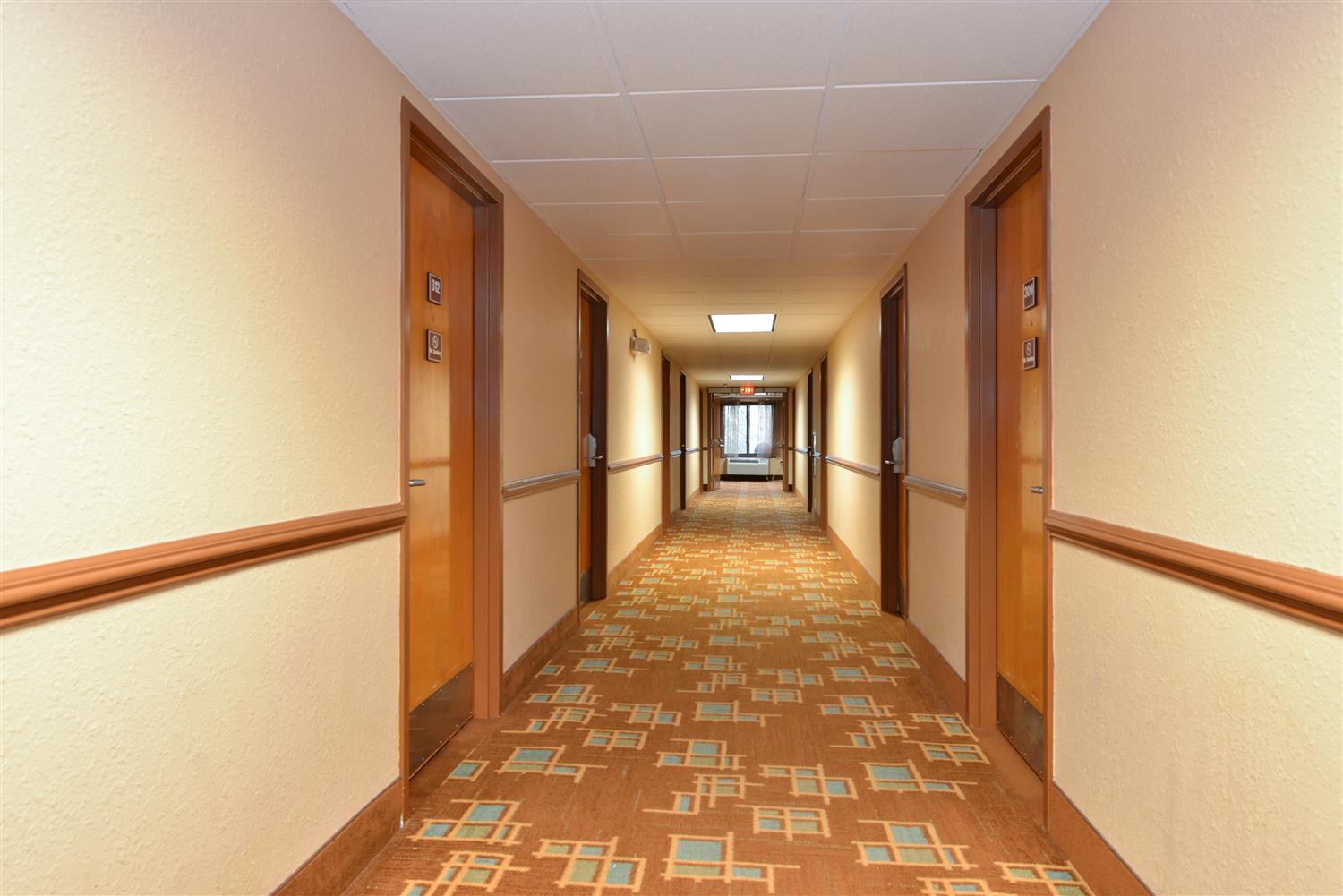 Best Western Plus Executive Hotel Richmond Dumbarton Eksteriør bilde
