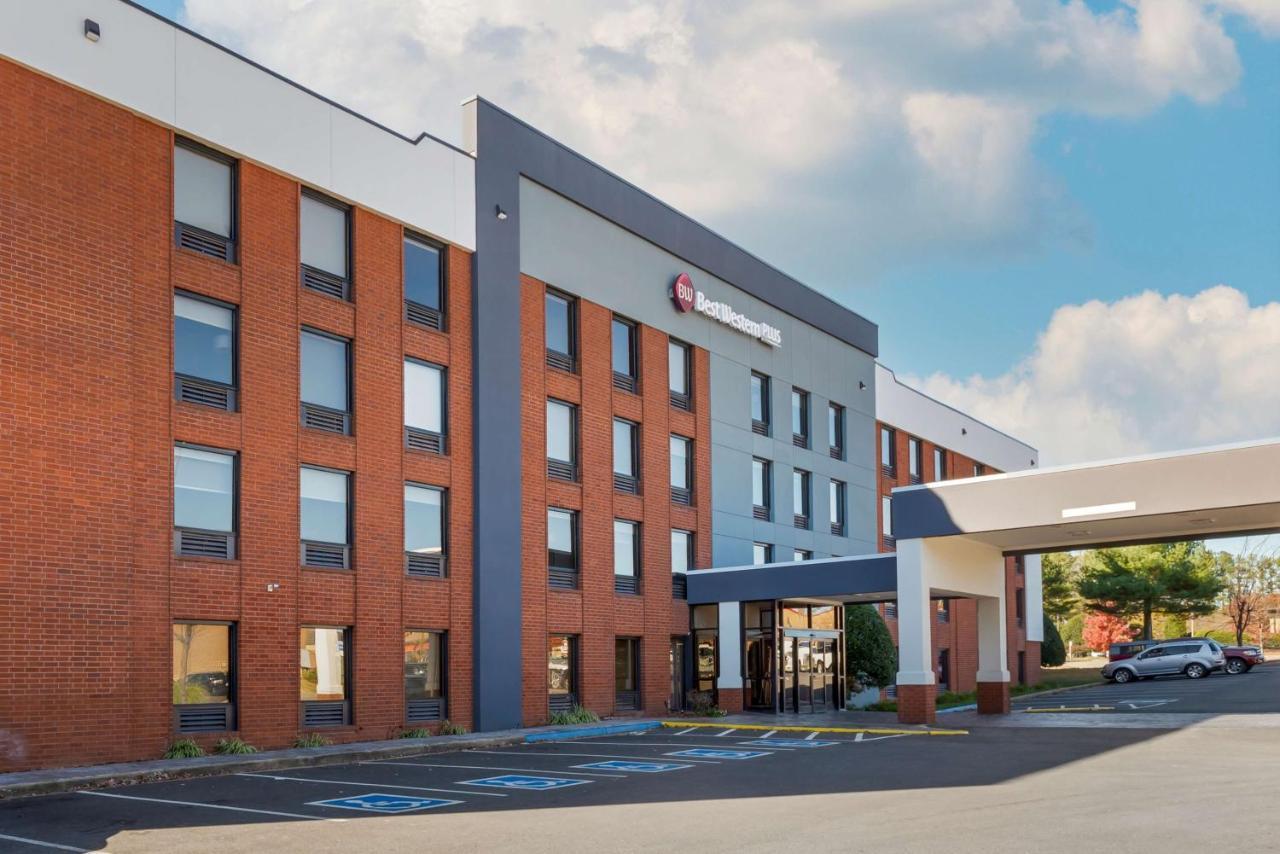 Best Western Plus Executive Hotel Richmond Dumbarton Eksteriør bilde