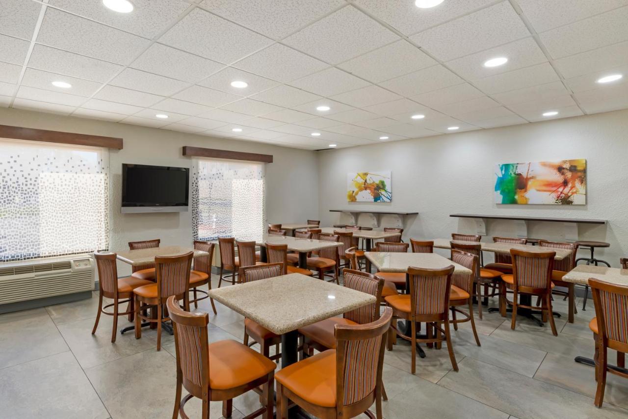 Best Western Plus Executive Hotel Richmond Dumbarton Eksteriør bilde